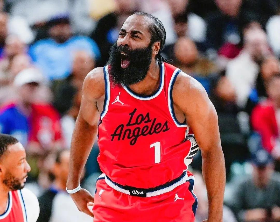 爱游戏体育-包含转折点！亚特兰大回应争议，NBA常规赛最后时刻攻防权衡，震撼外界，赛程密集仍需轮换的词条