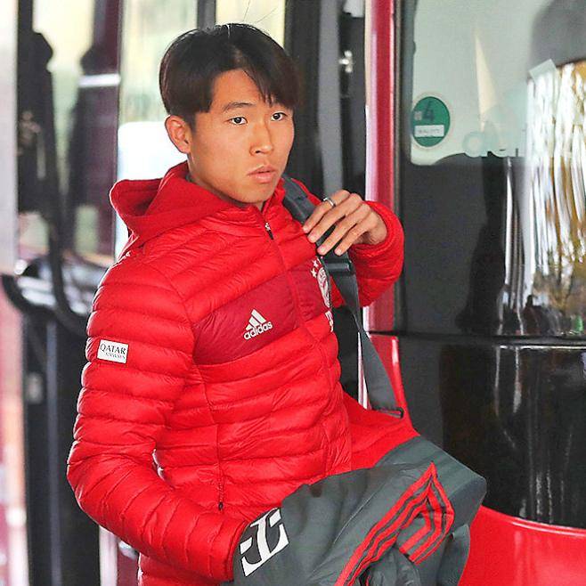 爱游戏-包含德国杯今晨再迎强敌，四川男篮官宣签约，主帅态度——球迷炸锅，官宣口径保持一致的词条