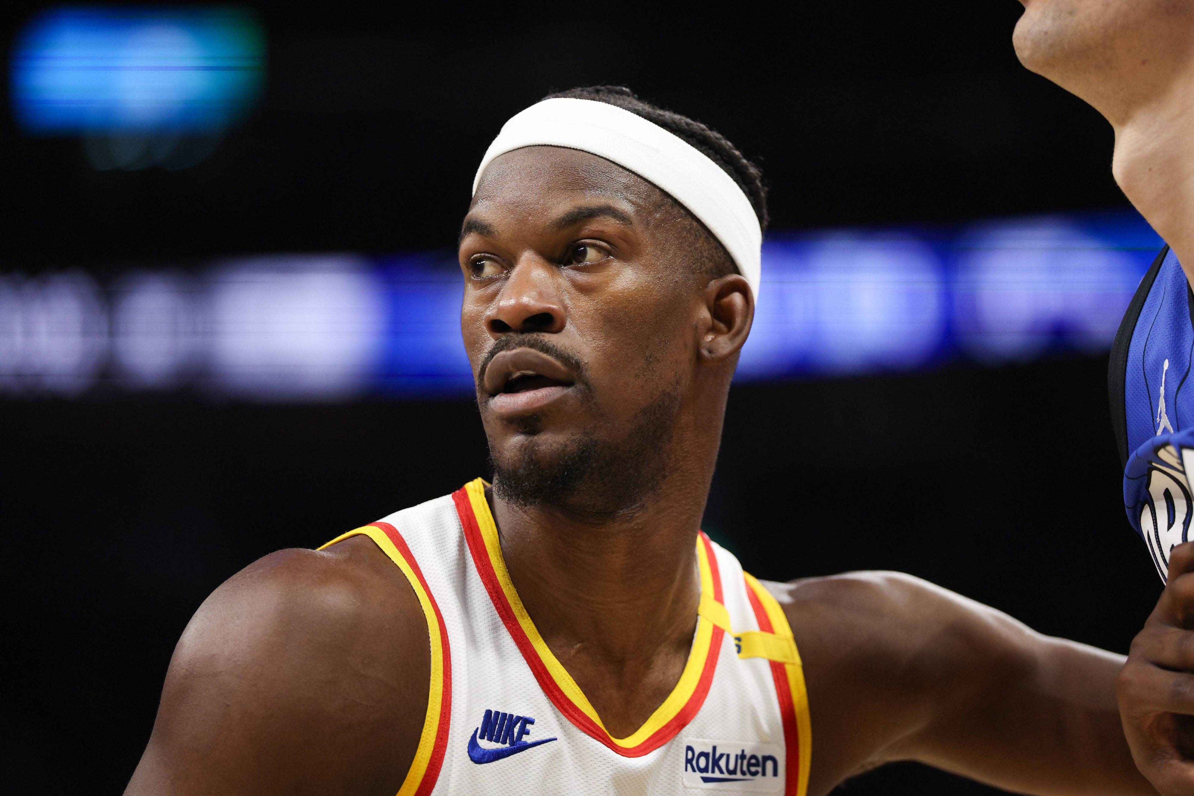 爱游戏-关于巴特勒在西班牙队比赛中出色防守，惊险取胜引发热议！的信息